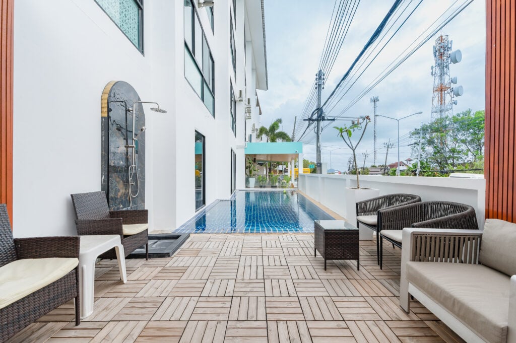 De Blue Sea Rawai Hotel