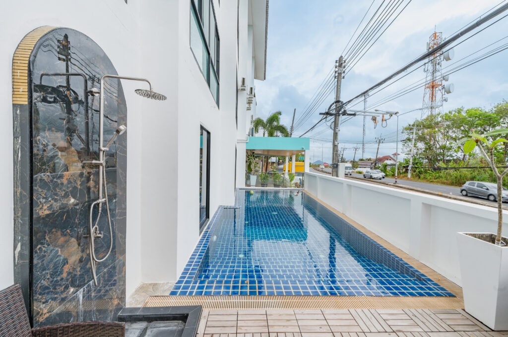De Blue Sea Rawai Hotel